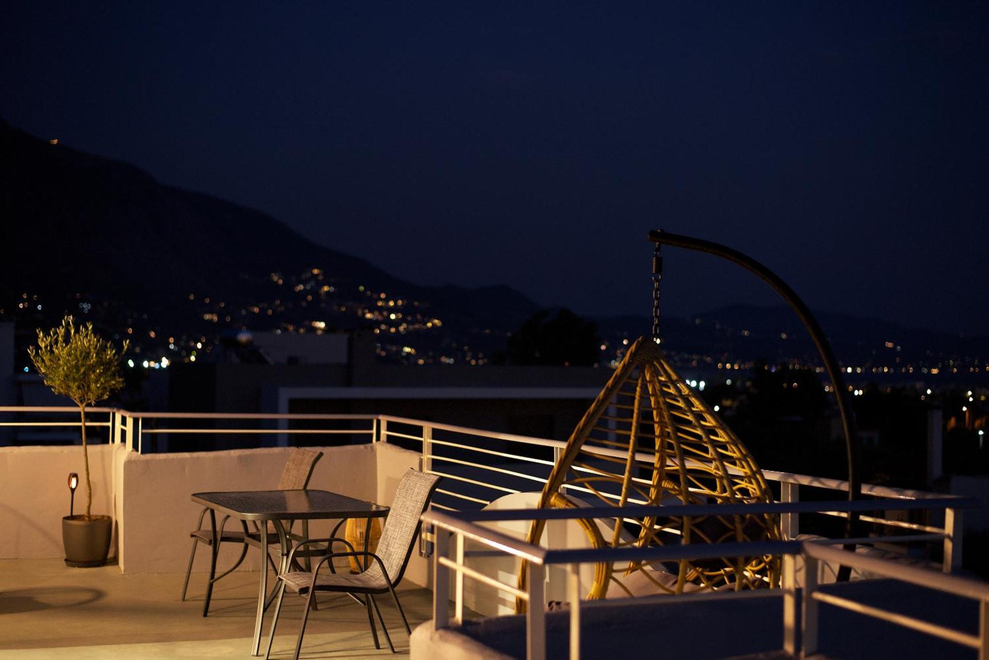 Kiriakos Apartment Каламата Екстер'єр фото