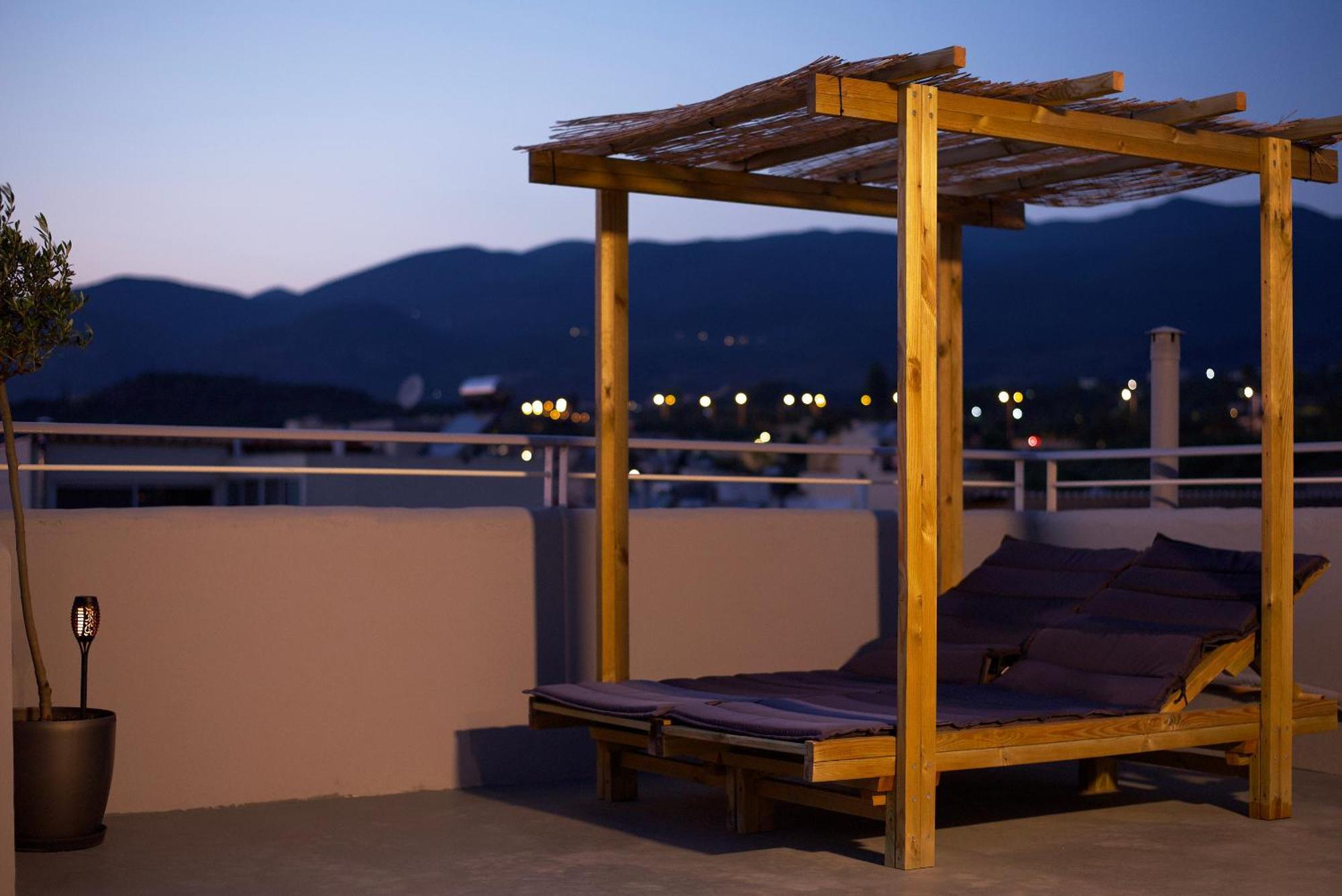 Kiriakos Apartment Каламата Екстер'єр фото